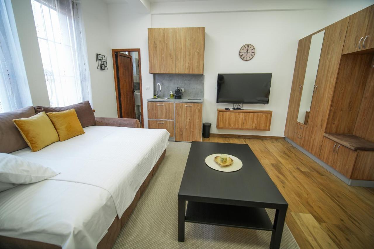 Prenociste Sole Aparthotel Vranje Eksteriør bilde
