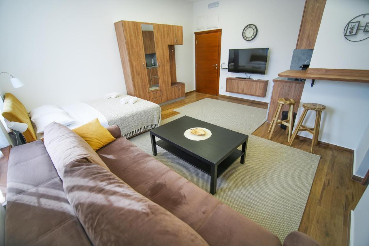 Prenociste Sole Aparthotel Vranje Eksteriør bilde