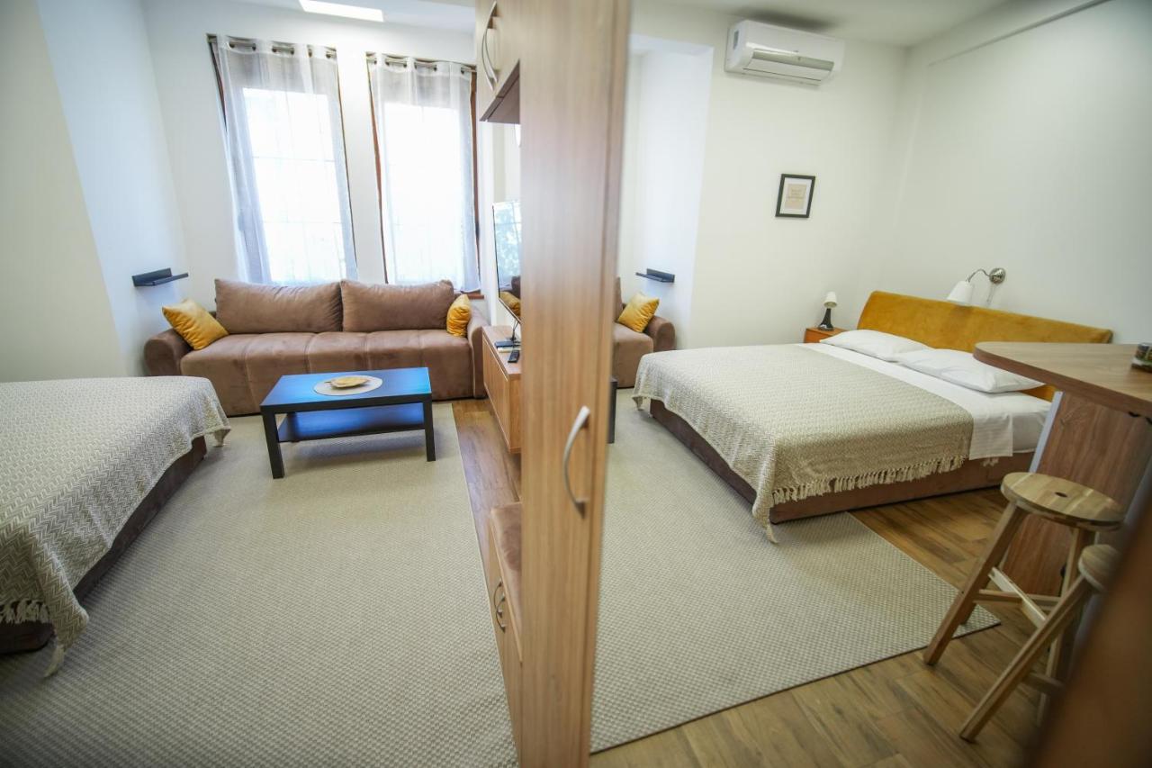 Prenociste Sole Aparthotel Vranje Eksteriør bilde