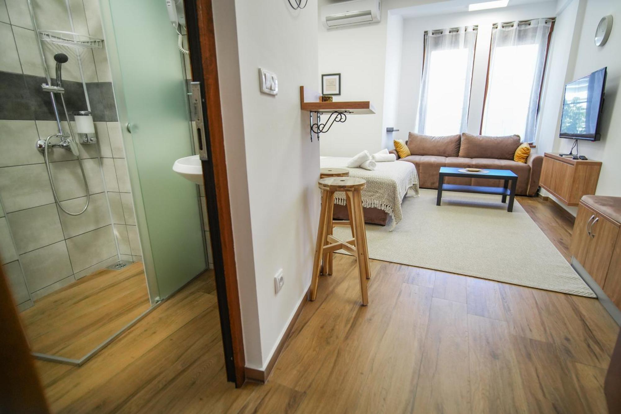 Prenociste Sole Aparthotel Vranje Eksteriør bilde